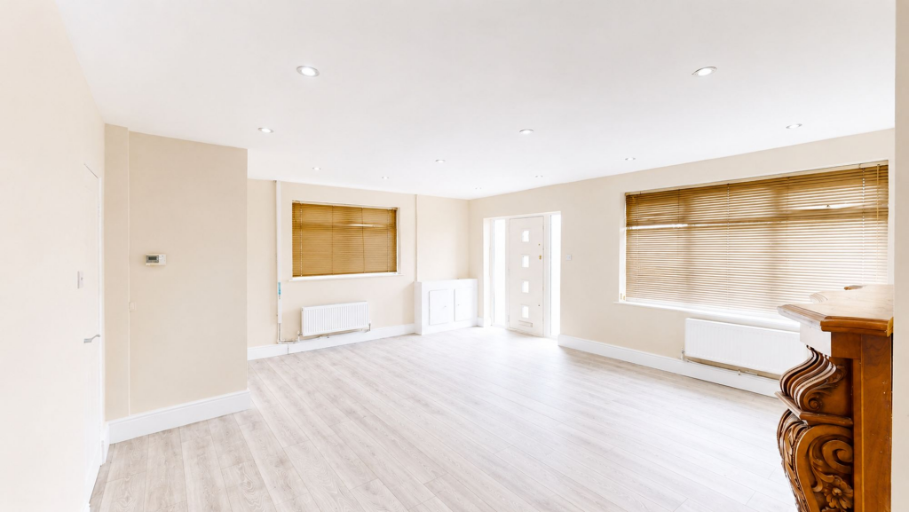 Alders Green Road, Hindley, WN2 - View 3