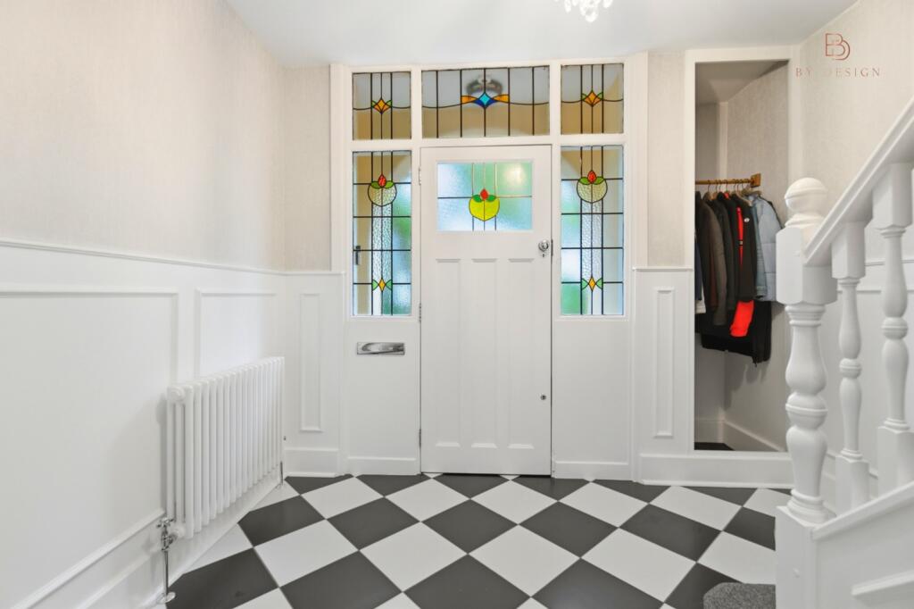 House in Mansfield, Forest Town - View 4