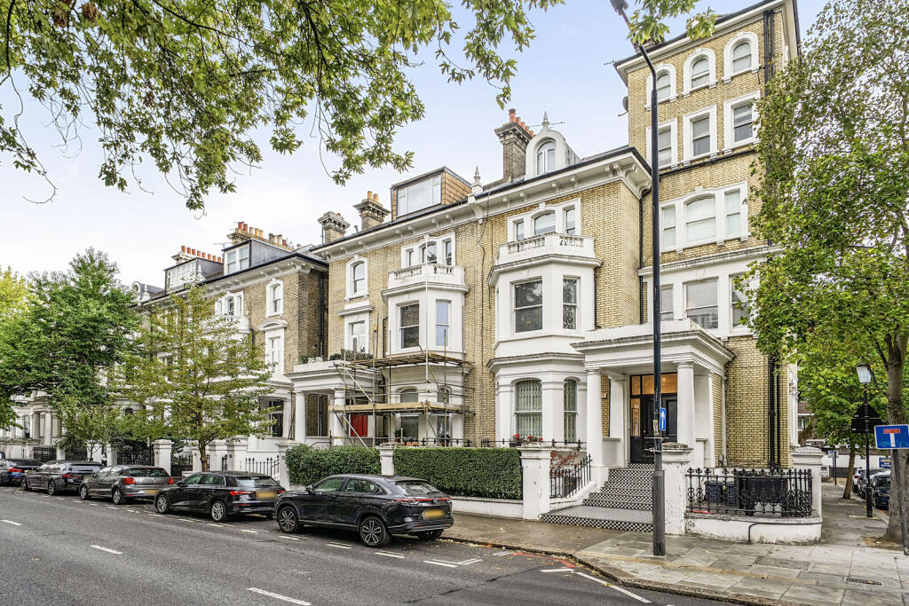 Apartment in London - View 3