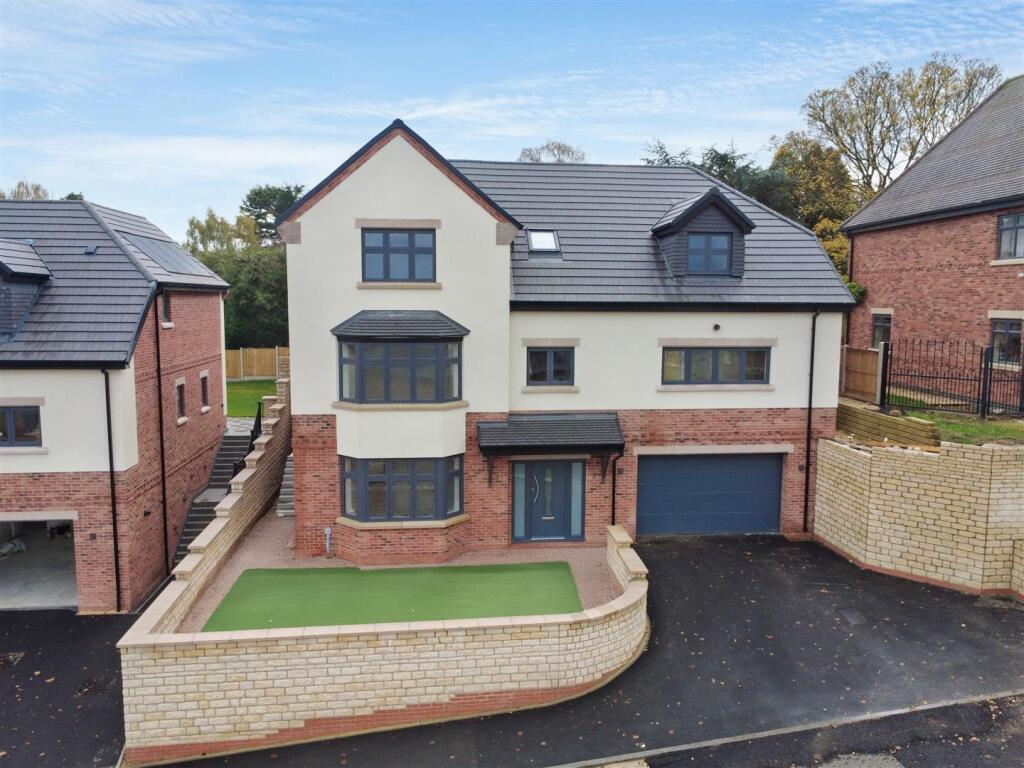 Main image of property: Bletchley Close Middleton Crescent, Beeston, Nottingham