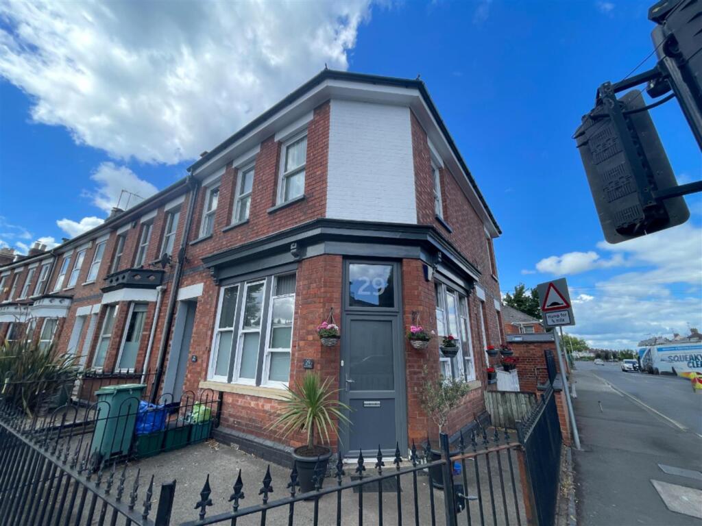 Main image of property: Gloucester Road, Cheltenham