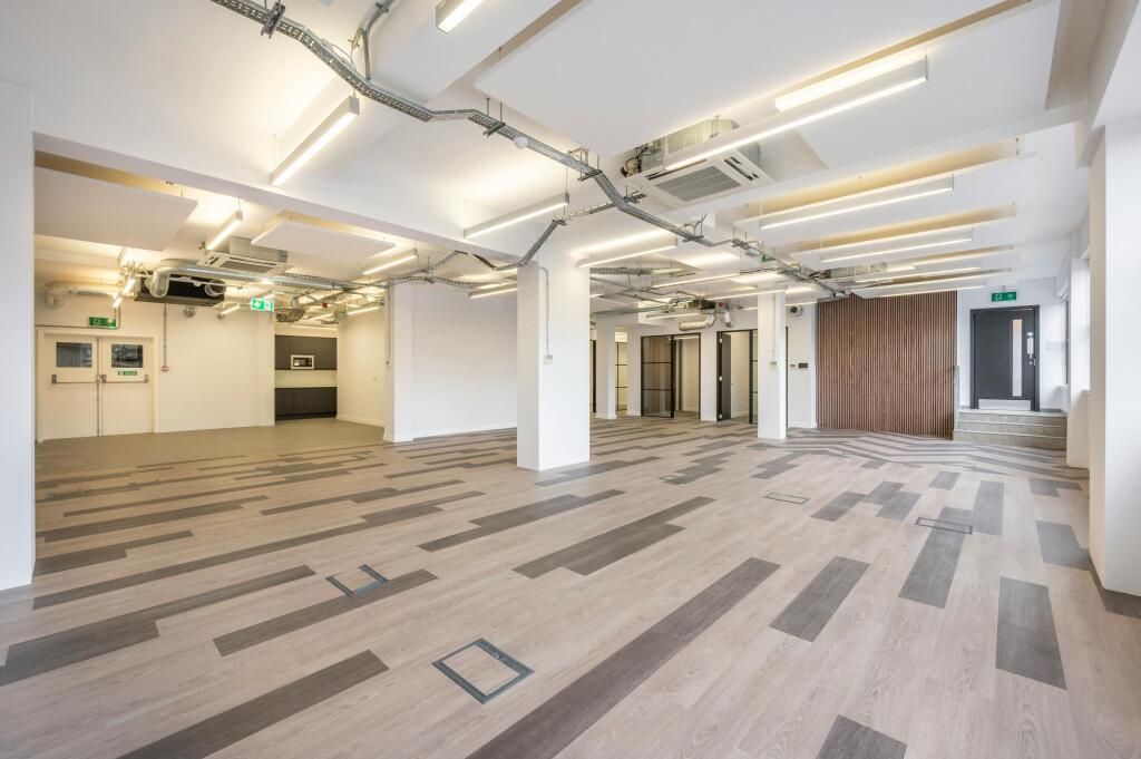 office 13.jpg