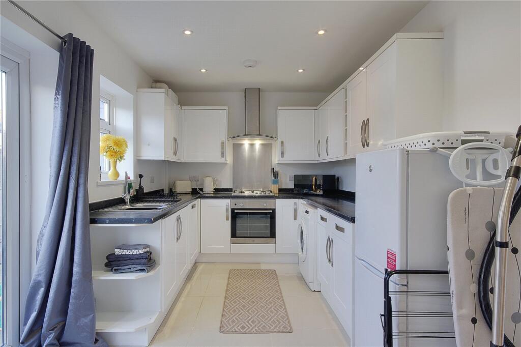 Friars Road, Eastleigh, SO50 photo 3