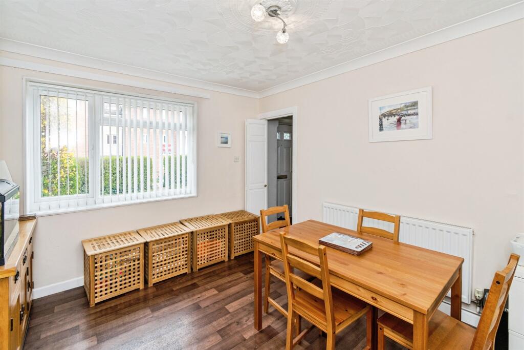 House in Southampton - View 4