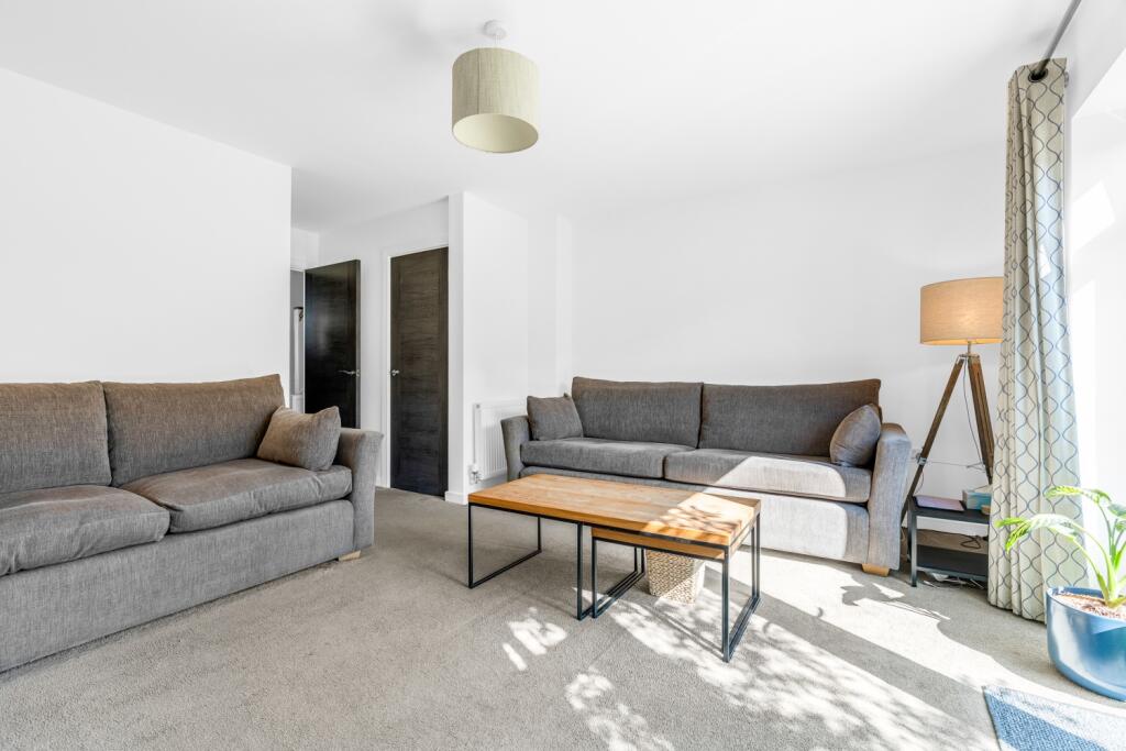 Additional image 11 of Queens Avenue, Welwyn Garden City, Hertfordshire, AL7