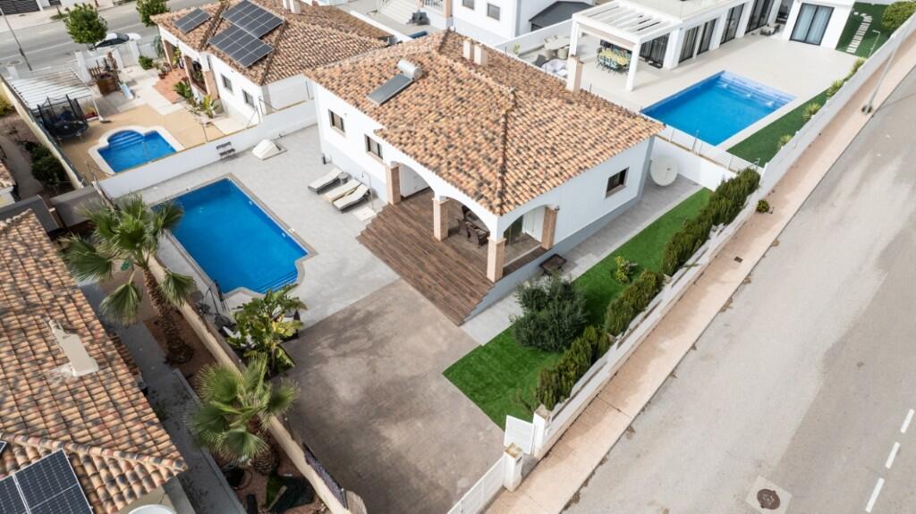 Main image of property: La Marina, Alicante, Valencia