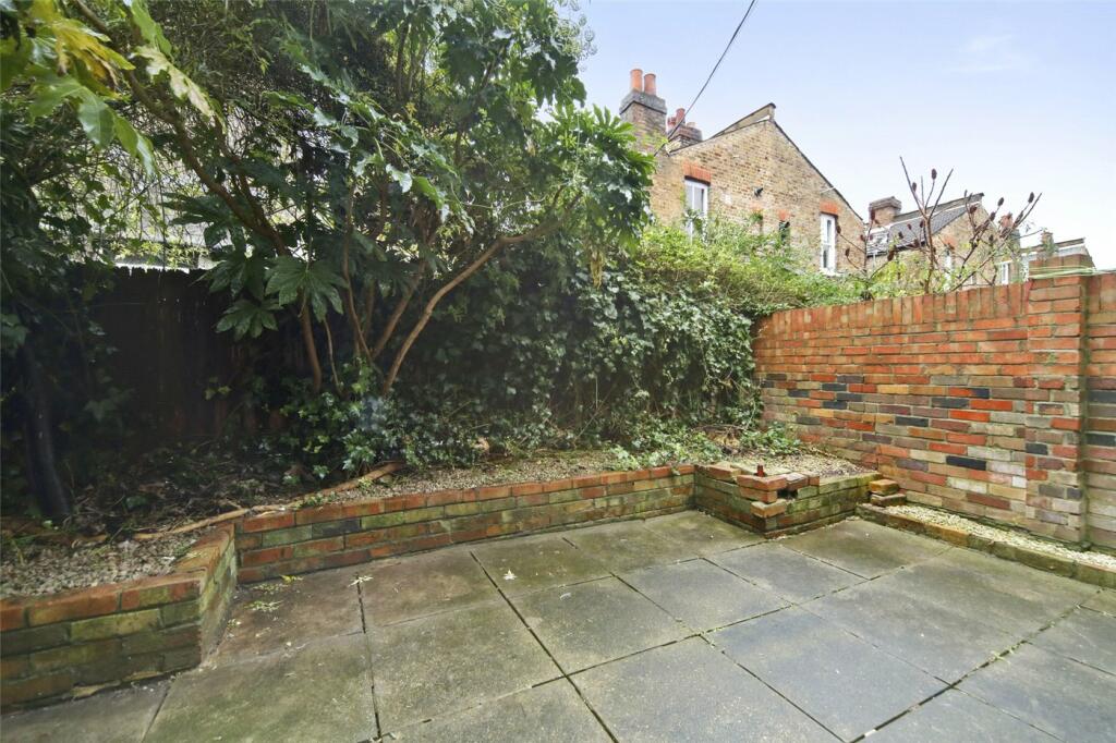 Apartment in London - View 4