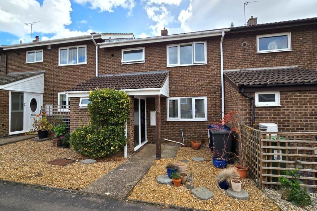 Main image of property: Elizabeth Way, Gamlingay SG19 3NH