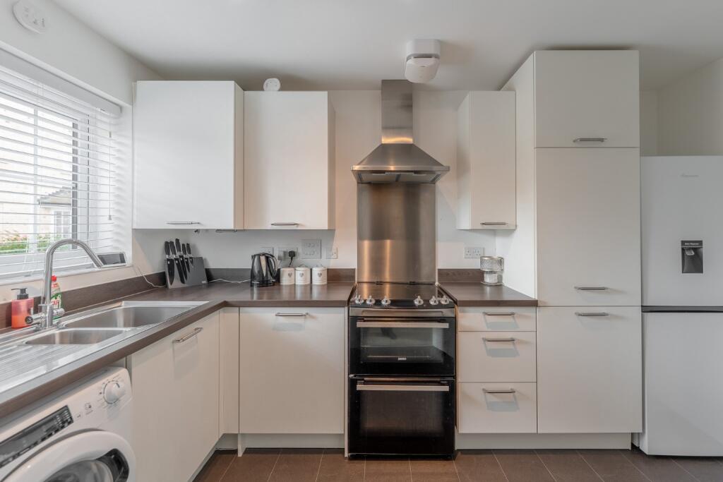 Badger Way, Brampton, Huntingdon, Cambridgeshire, PE28 4GZ photo 4