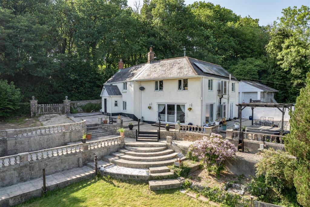 Main image of property: Hemyock, Cullompton