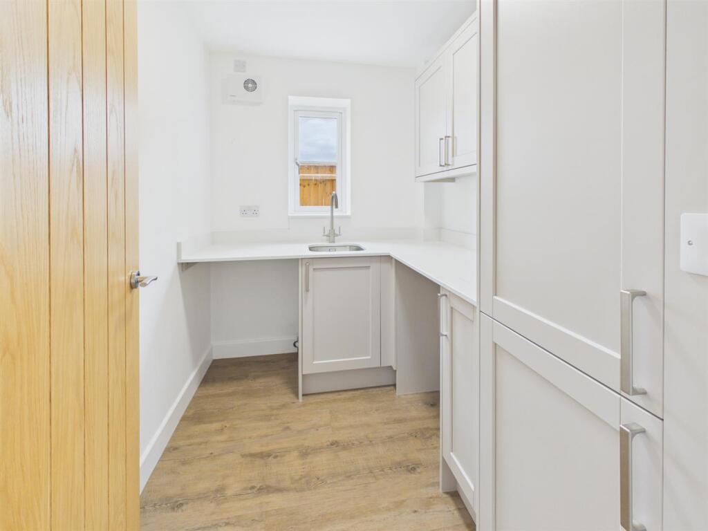 House in King's Lynn and West Norfolk, Emneth - More