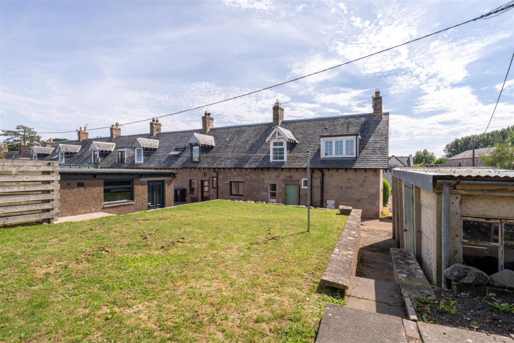 House in Galashiels - View 4