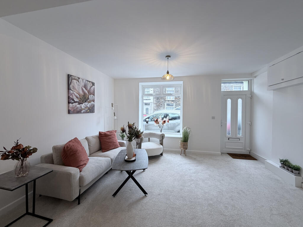 House in Cardiff, Treherbert - View 2