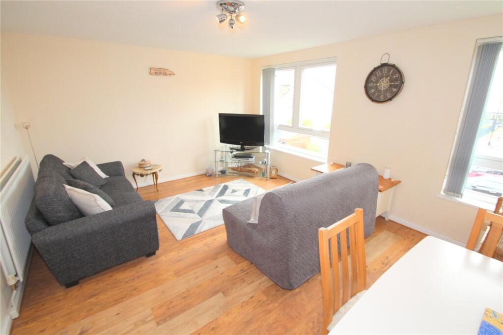 Apartment in North Tyneside, Cullercoats - More