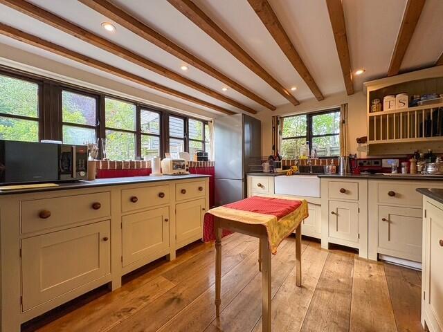 House in Wealden, Buss's Green, Wadhurst - View 3