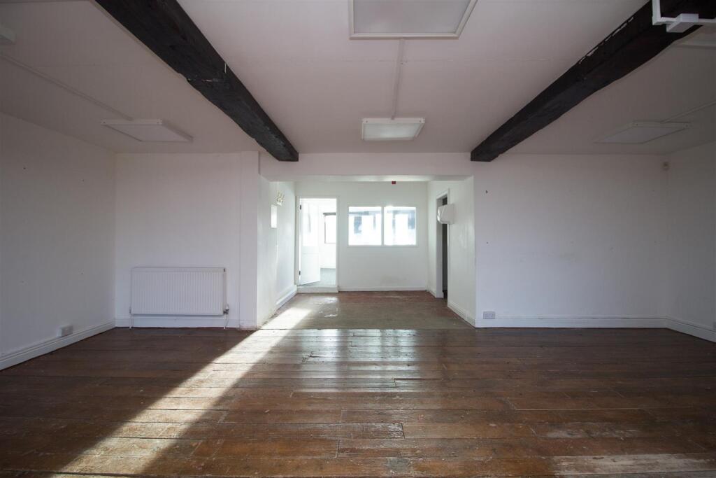 Mead Lane, Saltford photo 4