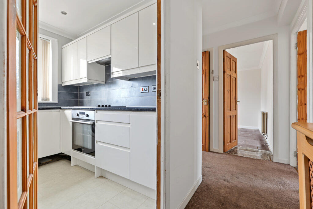 Apartment in Glasgow, West Dunbartonshire - View 4