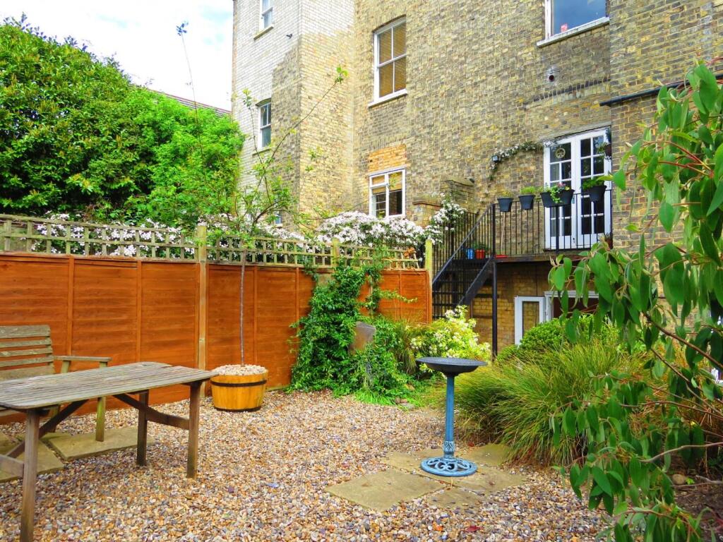 Property photo 11