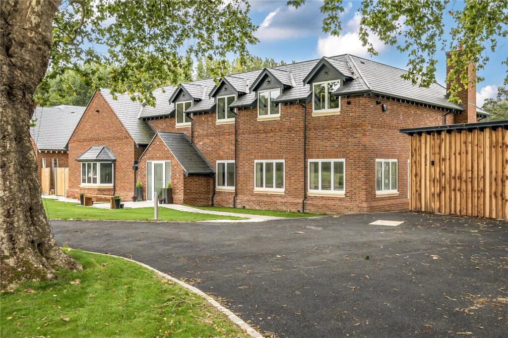 Main image of property: Chalfont Park, Chalfont St. Peter, Gerrards Cross