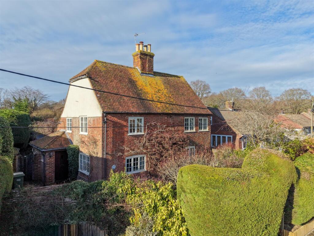Main image of property: Malthouse Lane, Peasmarsh, East Sussex TN31 6TA