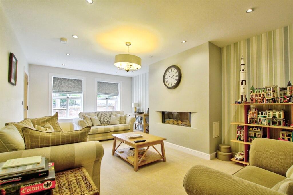 House in Spennymoor, Tudhoe Grange - View 3