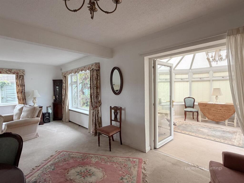 Windermere Road, Kettering photo 4