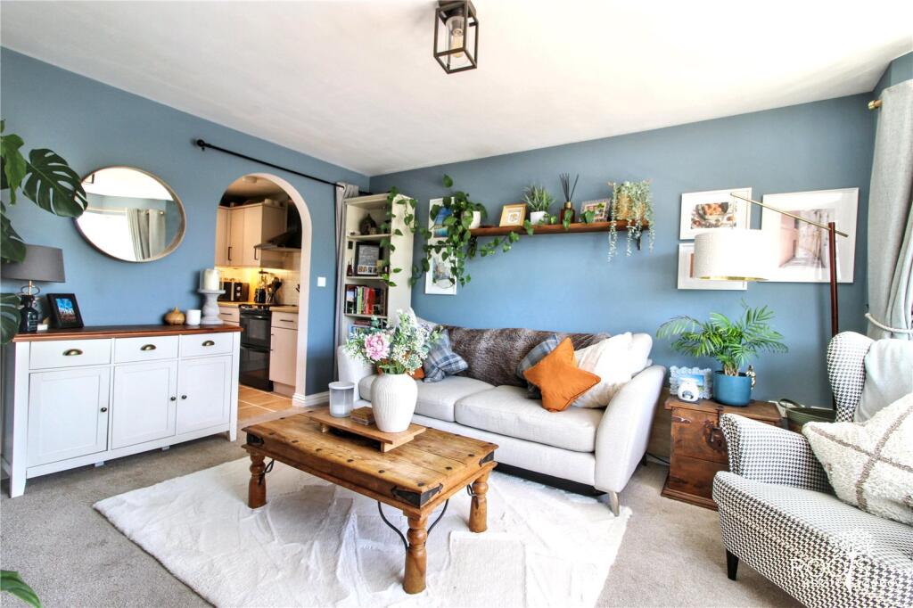 House in Reading - View 3