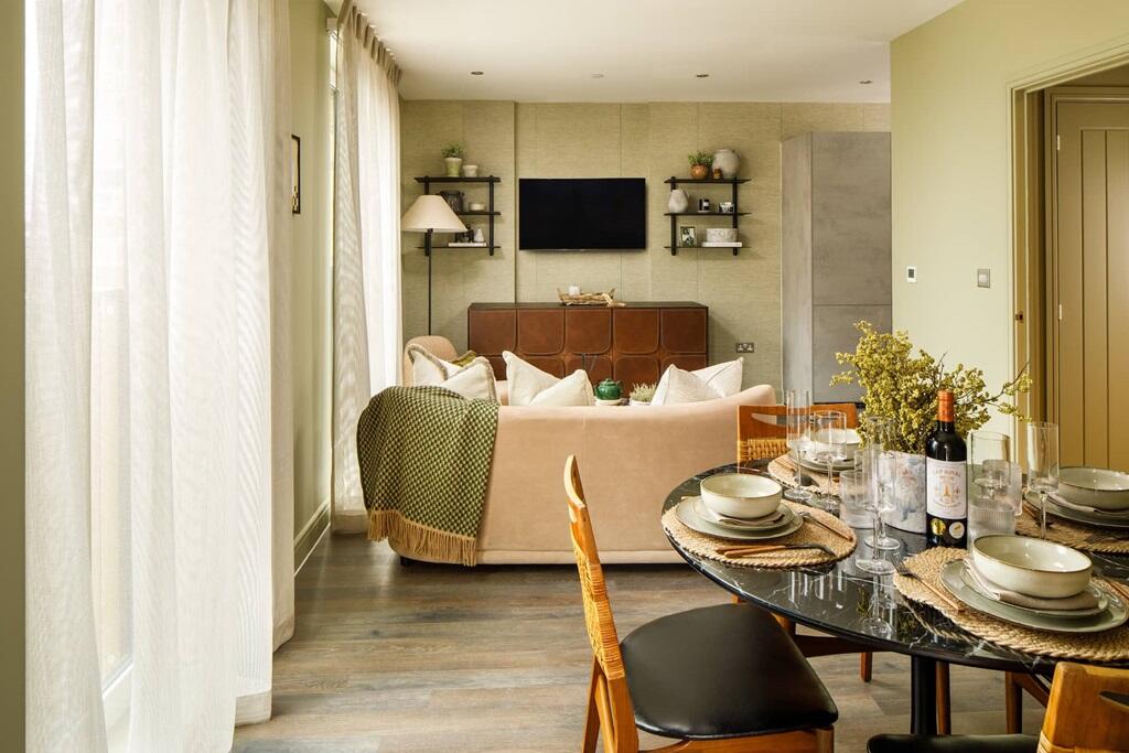 Main image of property: Bendon Valley, 
Garratt Lane, 
Earlsfield, 
London, 
SW18 4UQ