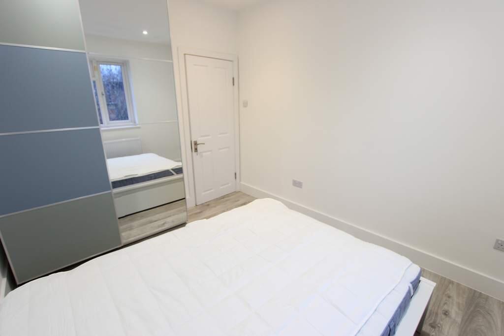 Main image of property: Langham Close, London, n15