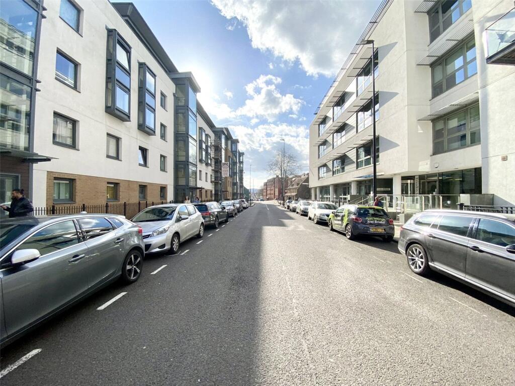 Main image of property: City Centre, Deanery Road, BS1 5AF