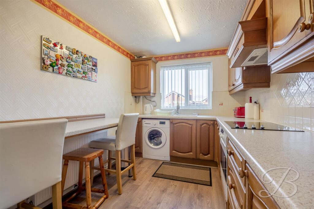 House in Mansfield, Warsop - View 4