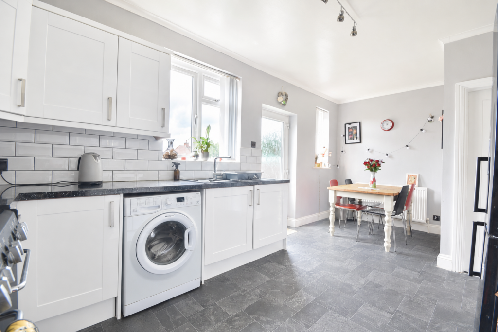 House in Amber Valley, Aldercar and Langley Mill CP - View 2