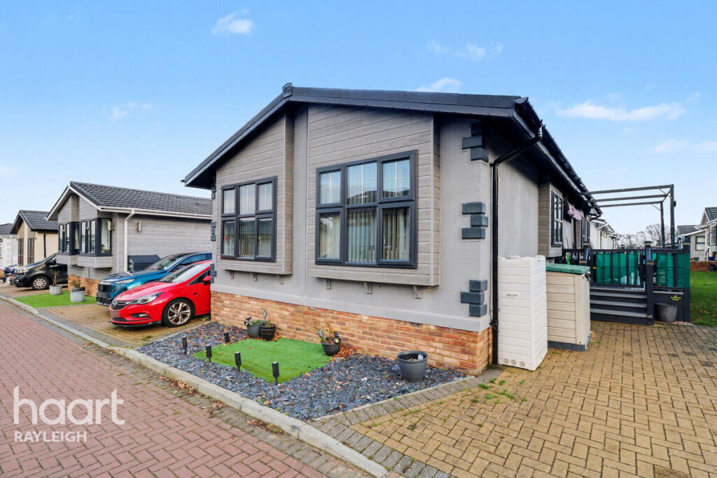 Main image of property: Kingsmans Farm Road, Hockley