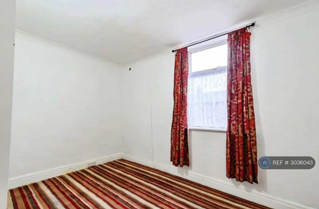 House in Bury, Greater Manchester - More