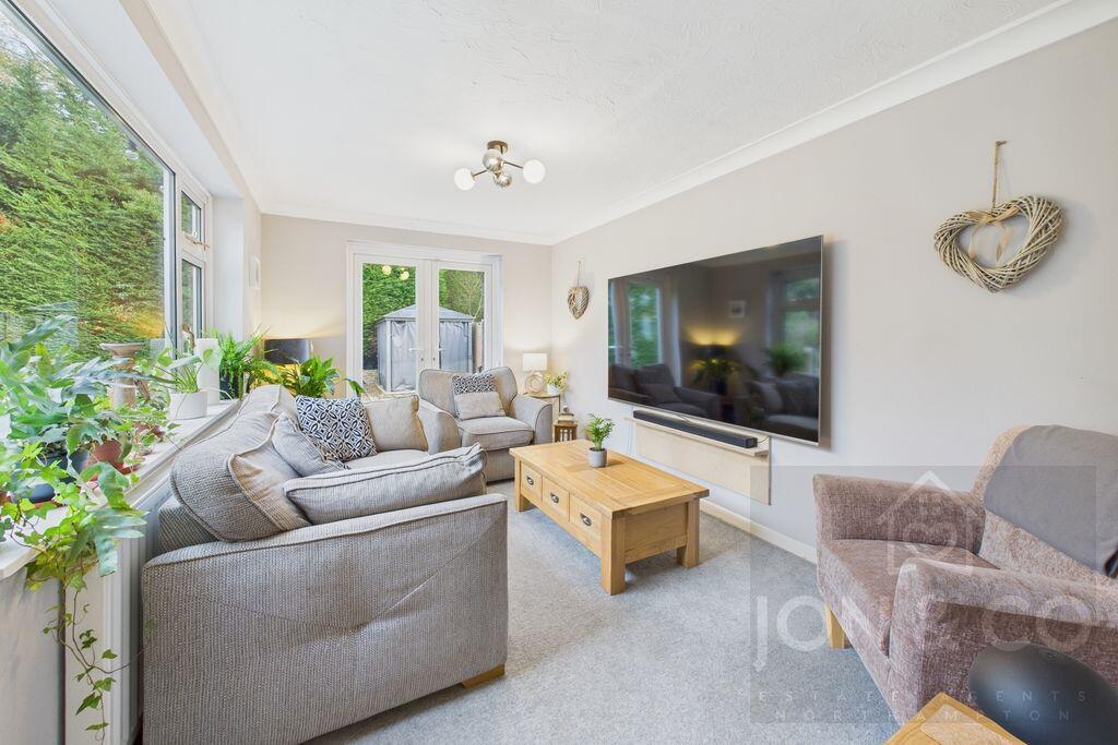 Tarrant Way | Moulton | NN3 photo 2