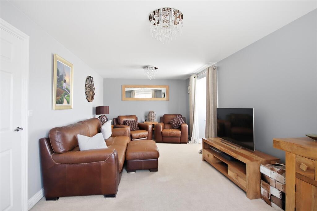 House in Chesterfield, Brimington Common, Spital - View 2