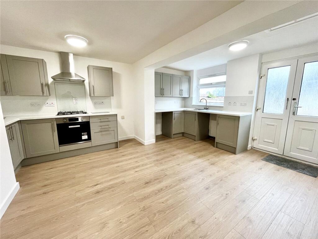 Main image of property: Broomhill, Sidcot, BS4 4TY