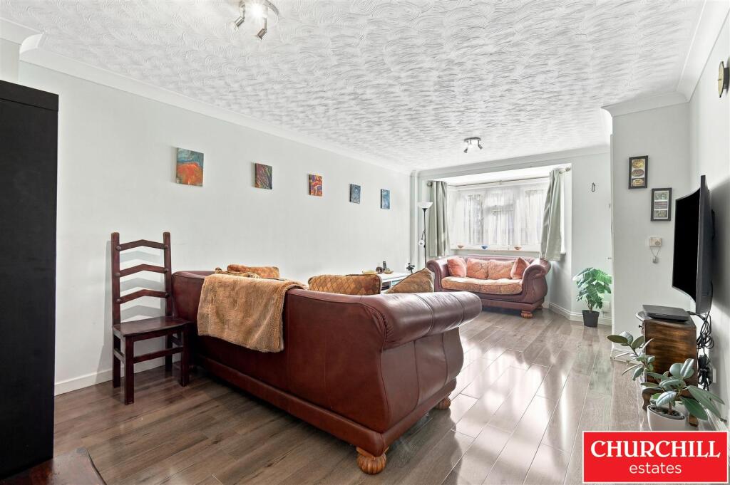 House in London - View 5