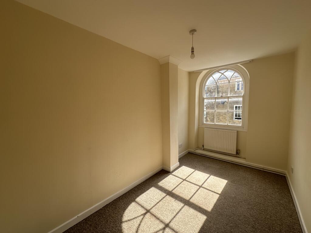 Apartment in Taunton - More