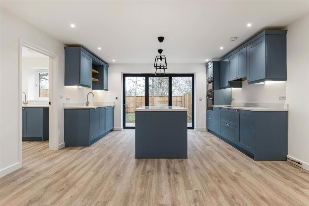 Bower Hall Drive, Steeple Bumpstead - View 5