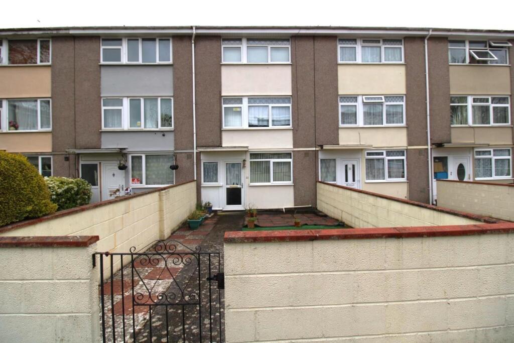 3-bed terraced on Robinson Drive, Easton, Bristol BS5 0UU, £330,000