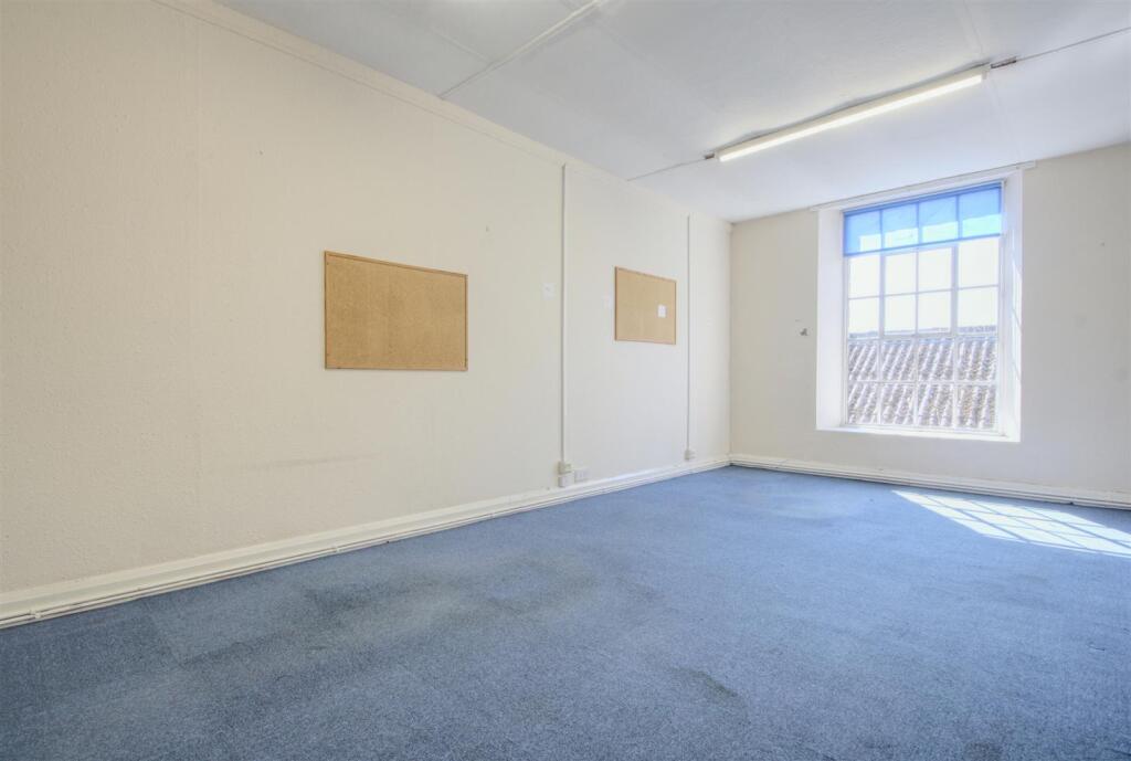 Additional image 3 of First Floor Offices, Albion Works, Skipton