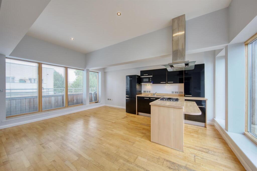 Main image of property: Gordon Road, Nunhead, SE15