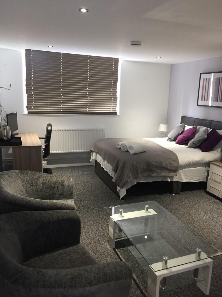 Apartment in Coventry, Hillfields - More