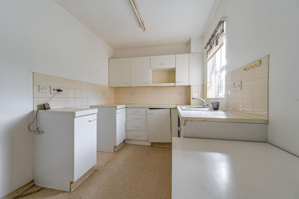 Apartment in London - View 4