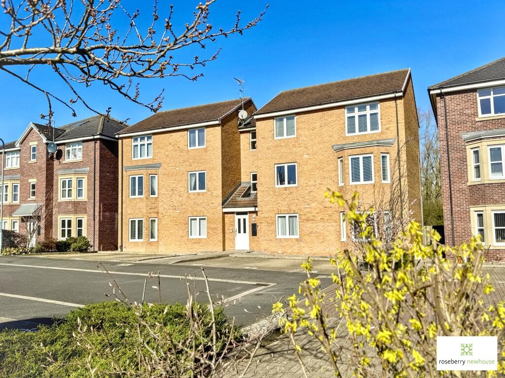 2-bed flat on Harpers Green, Norton, Stockton-On-Tees, £111,500