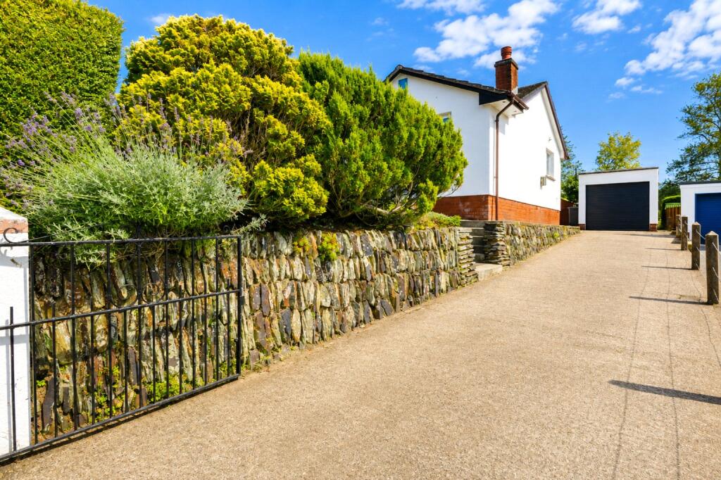 House in Exeter - View 2