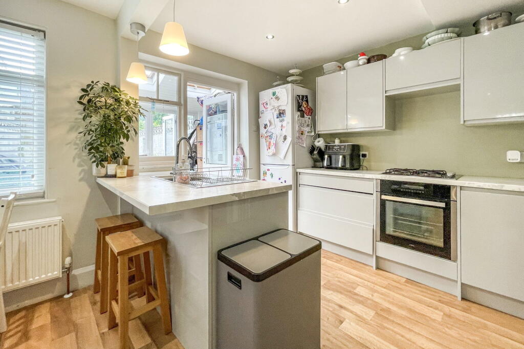 Briar Road, Hartley, Plymouth, Devon, PL3 5JH photo 4