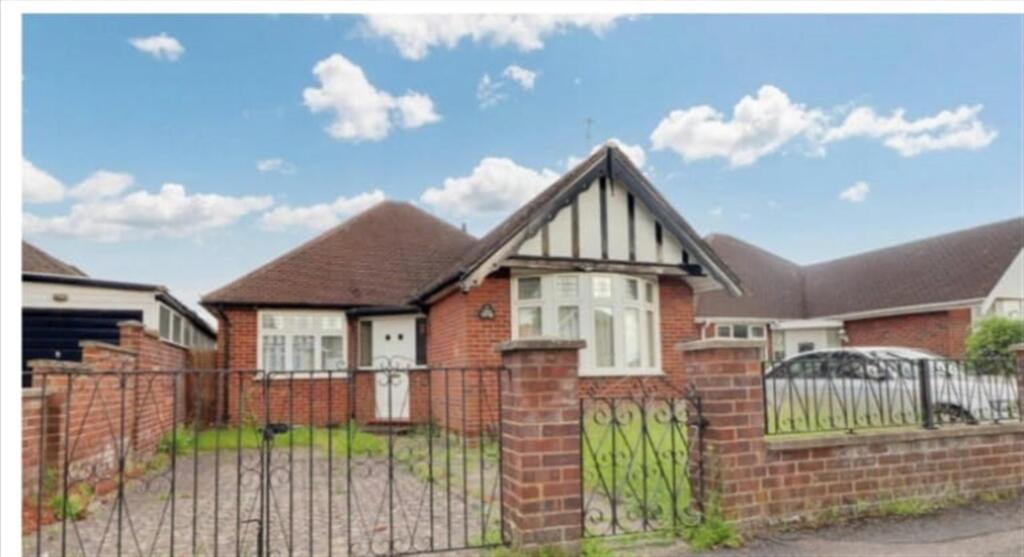 Main image of property: Welbury Avenue, Luton