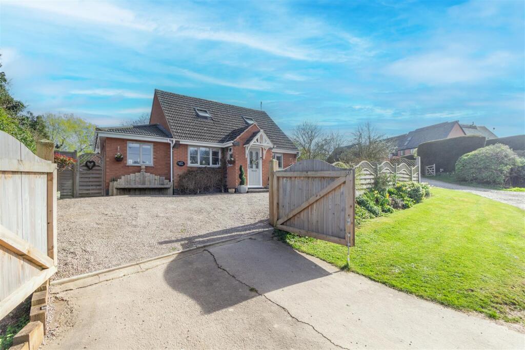 Main image of property: Dingle Road, Leigh, Worcester